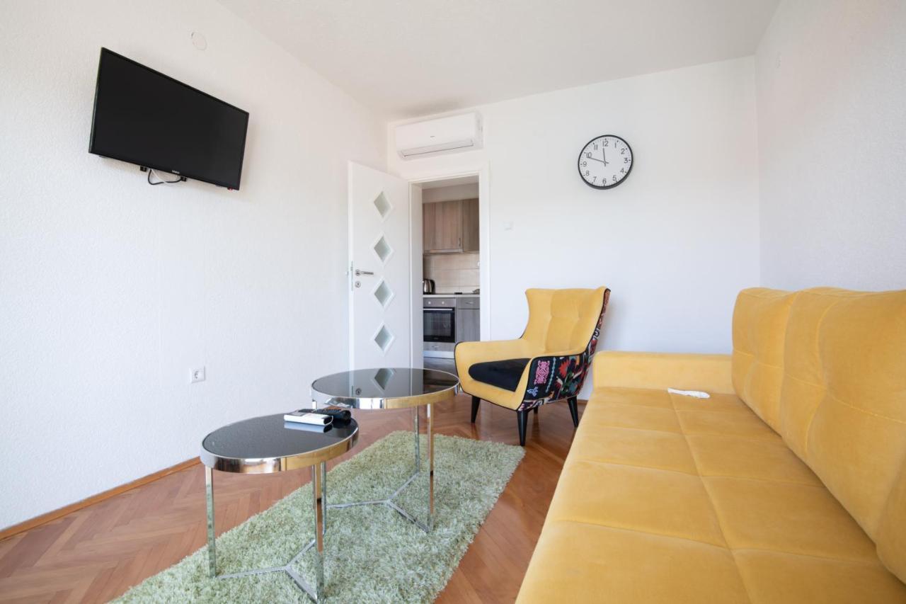 Apartments & Rooms Leon نيوم المظهر الخارجي الصورة