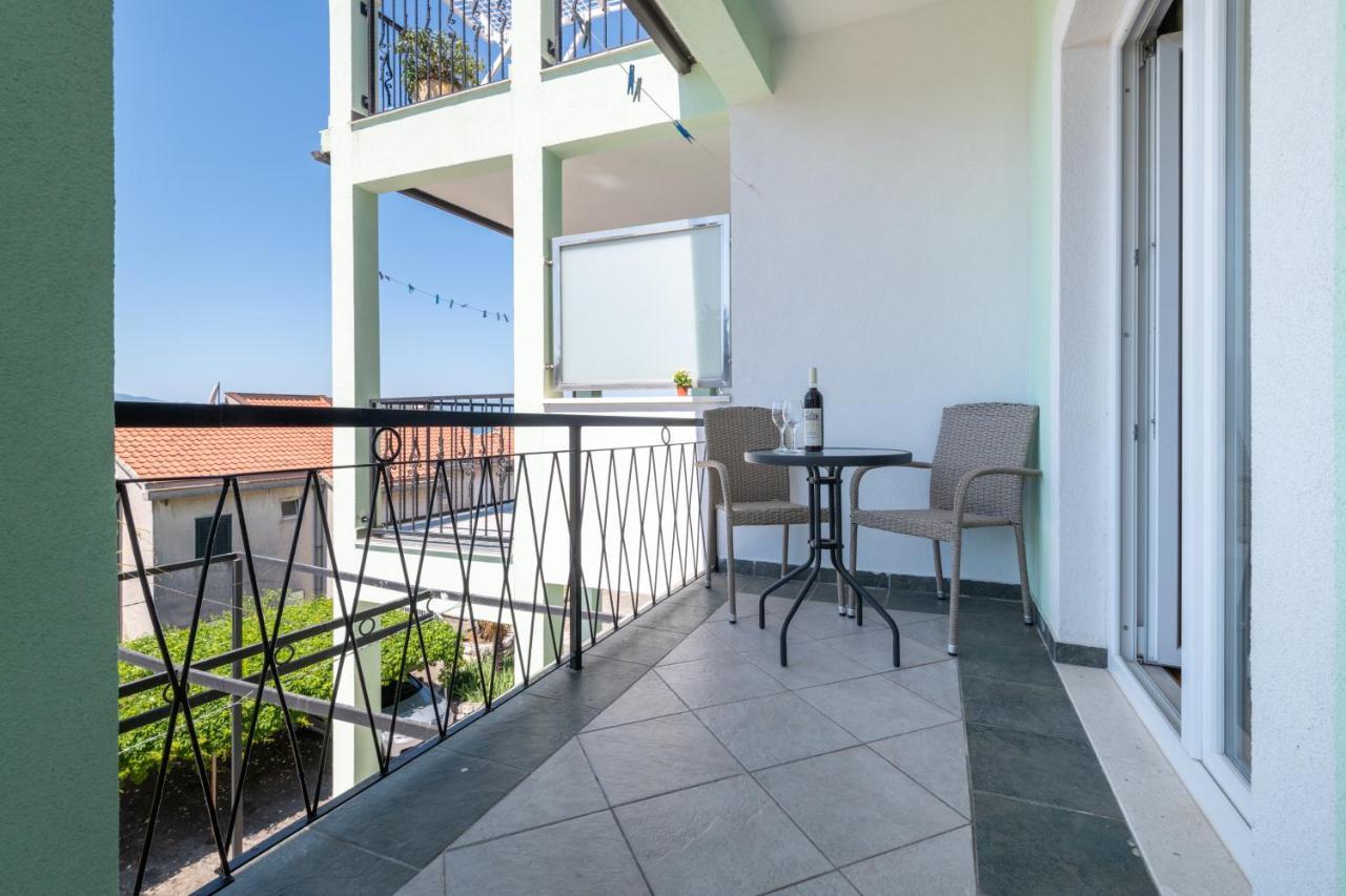 Apartments & Rooms Leon نيوم المظهر الخارجي الصورة