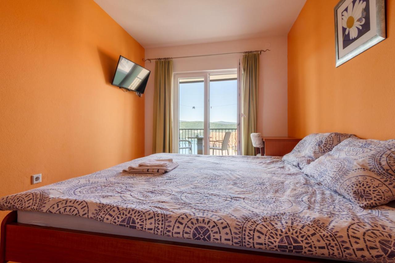 Apartments & Rooms Leon نيوم المظهر الخارجي الصورة