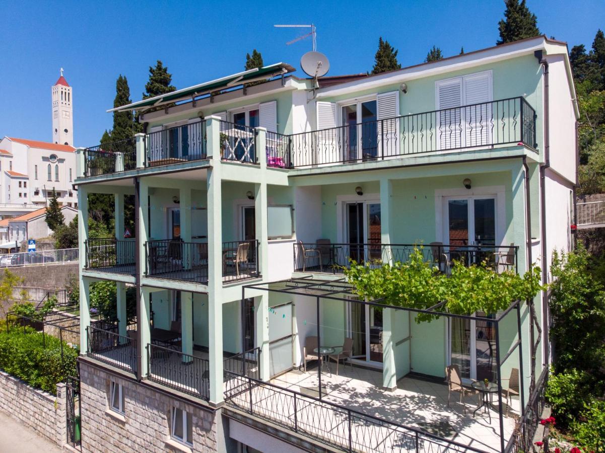 Apartments & Rooms Leon نيوم المظهر الخارجي الصورة