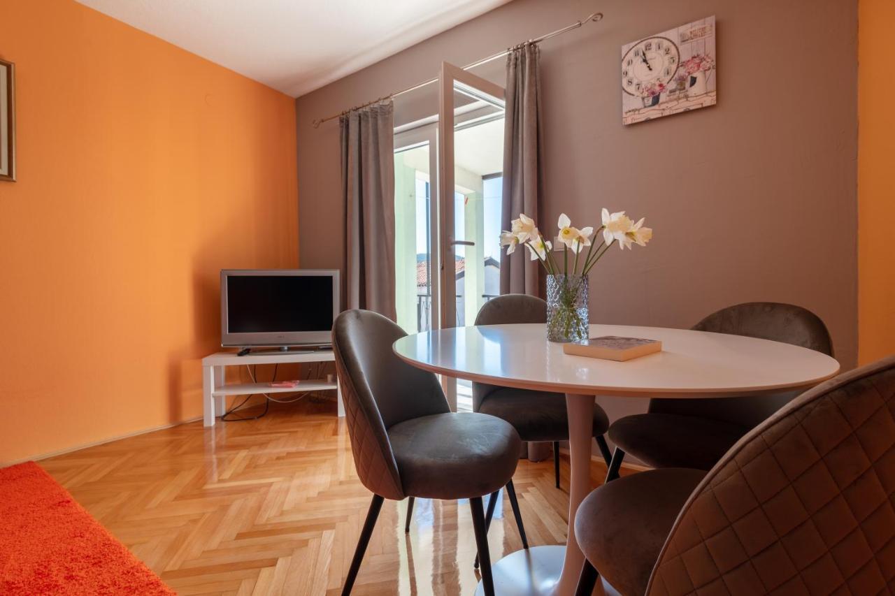 Apartments & Rooms Leon نيوم المظهر الخارجي الصورة